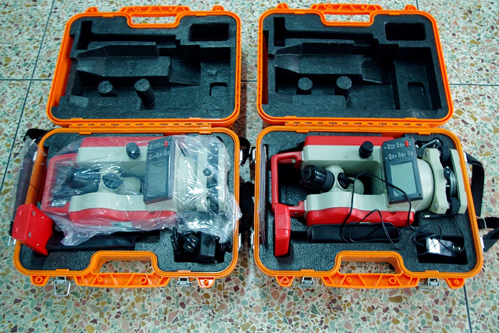 鋼結(jié)構(gòu)儀器